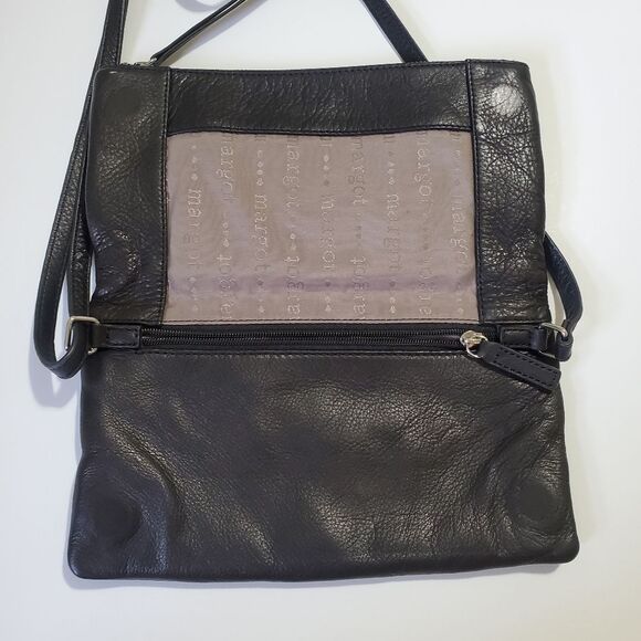 Margot black leather fold over crossbody flat shape - Picture 2 of 8